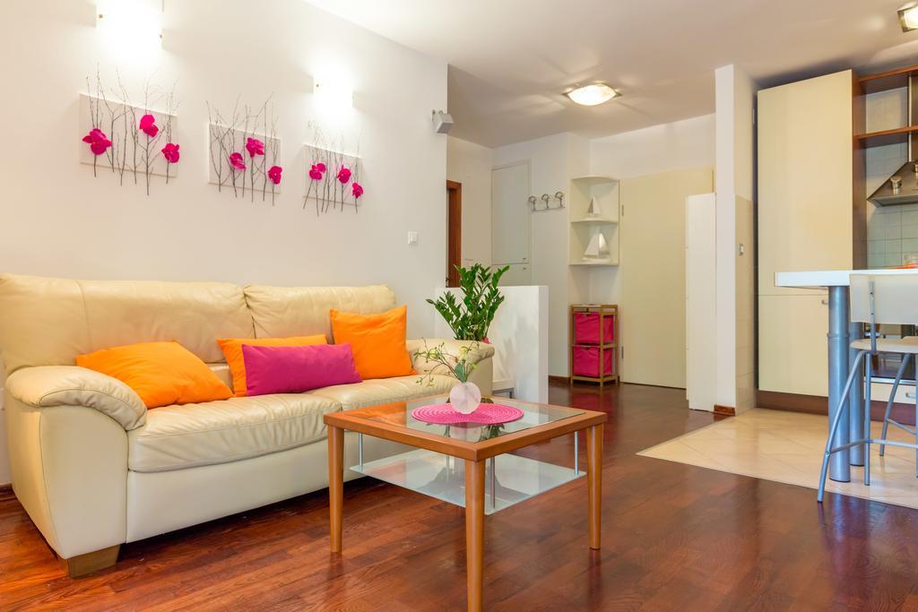 Leona & Borna'S Central Lapad Suites Dubrovnik Bagian luar foto