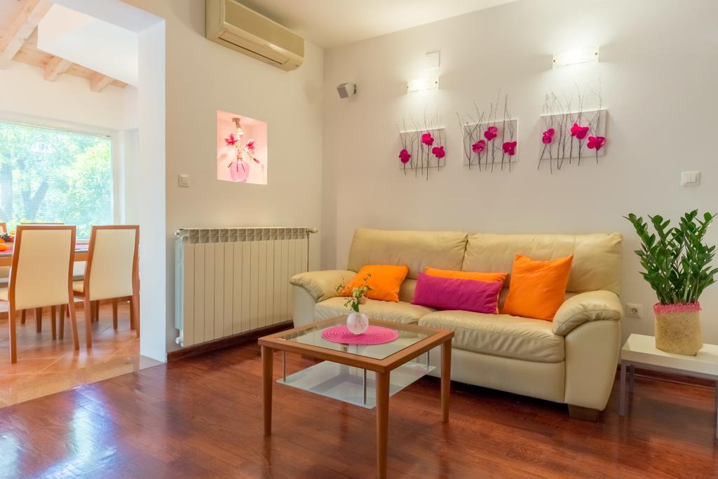 Leona & Borna'S Central Lapad Suites Dubrovnik Bagian luar foto