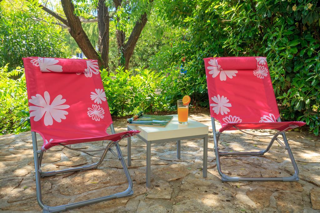 Leona & Borna'S Central Lapad Suites Dubrovnik Bagian luar foto