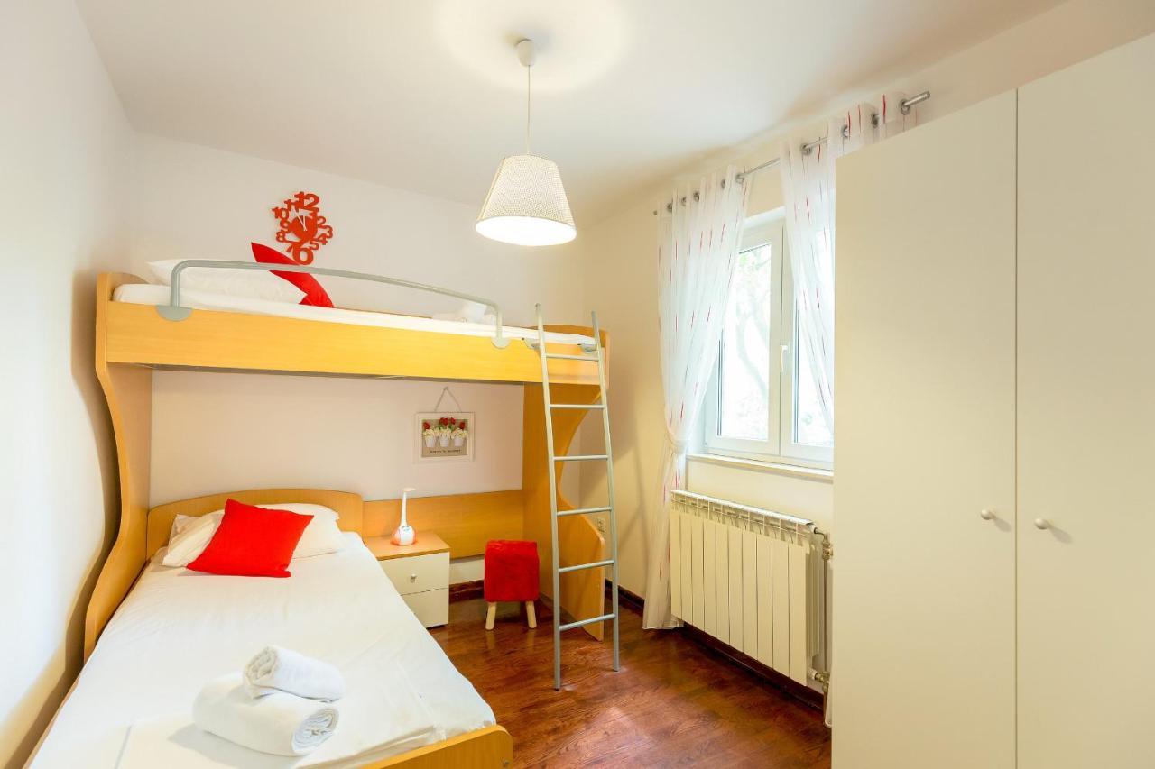 Leona & Borna'S Central Lapad Suites Dubrovnik Bagian luar foto