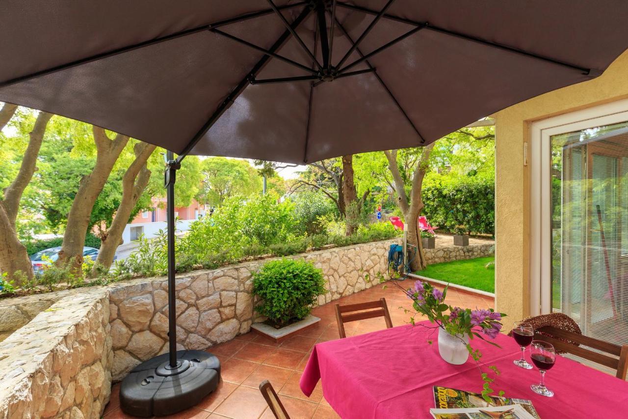 Leona & Borna'S Central Lapad Suites Dubrovnik Bagian luar foto